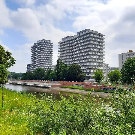 Primavera - Nad Rzeka - Parking W Cenie * Wroclaw